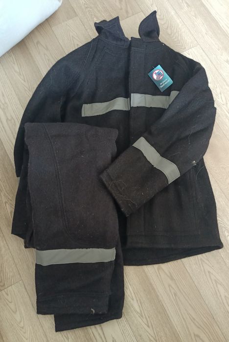 Продам новый костюм суконка