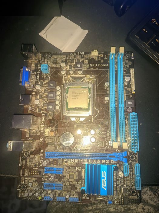 Продам материнскую плату от Asus