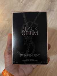 Парфюм Black Opium