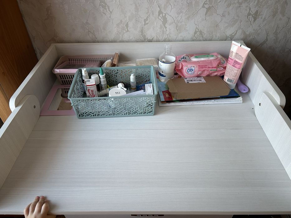 Продам комод……….