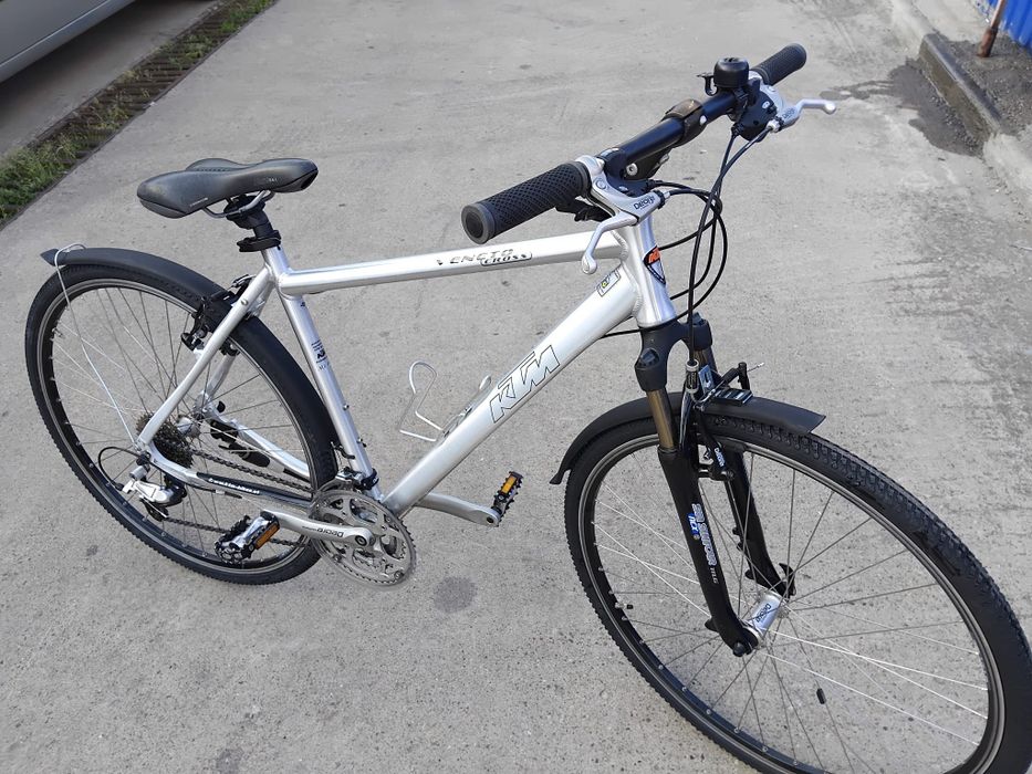 Vând bicicleta ktm veneto cross din aluminiu