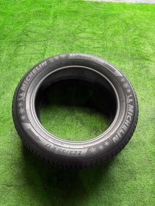 Anvelope Iarna 225/55/17 Michelin