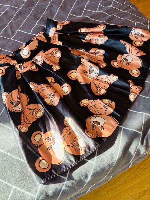 Дамска пола с мечета