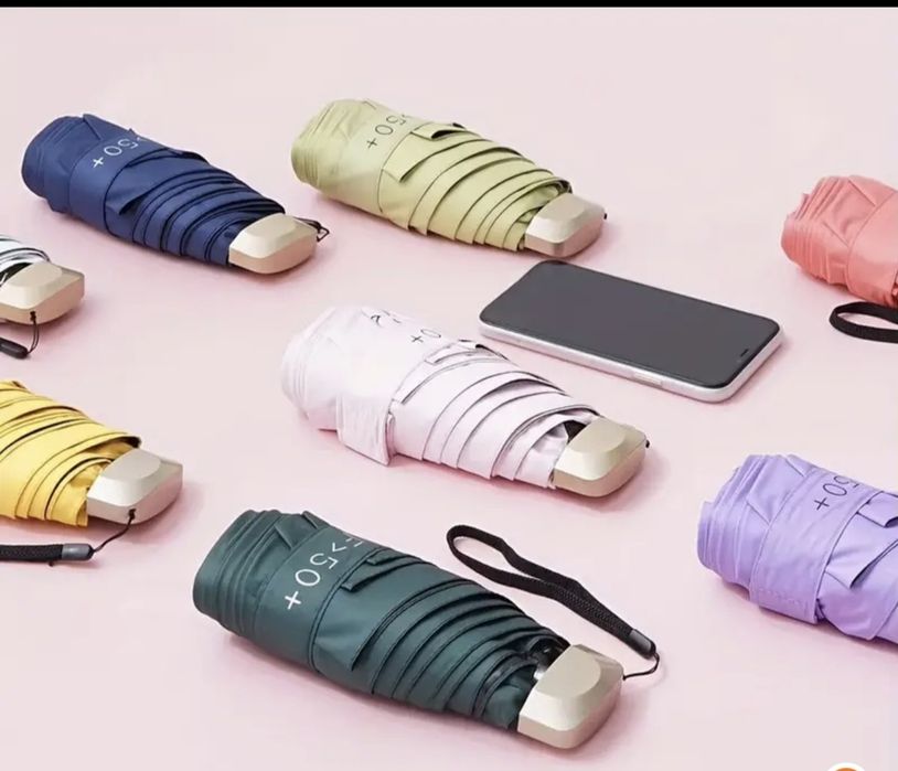 Umbrela mini încape în buzunar