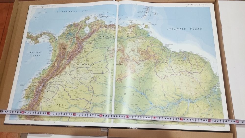 Atlas geografic dimensiune A2