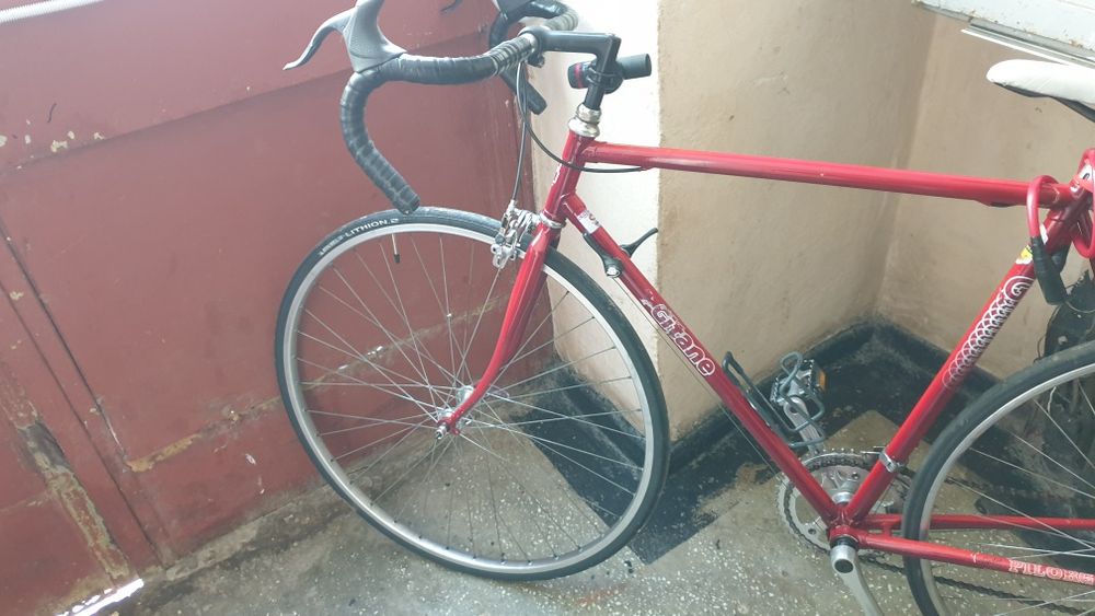 Bicicleta cursiera gitane clasica