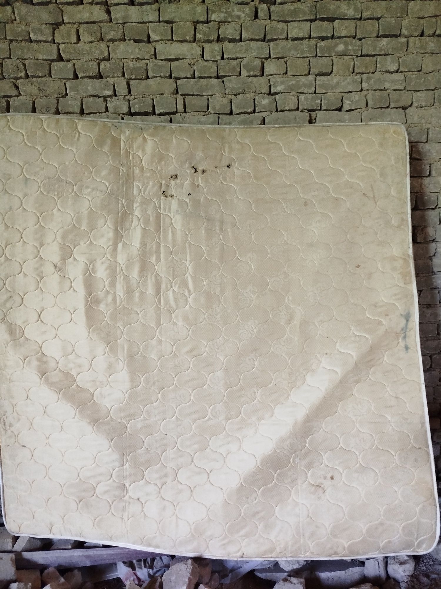 Matras tekinga beraman