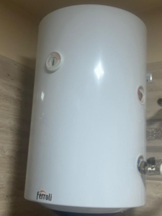Boiler termoelctric cu izolație