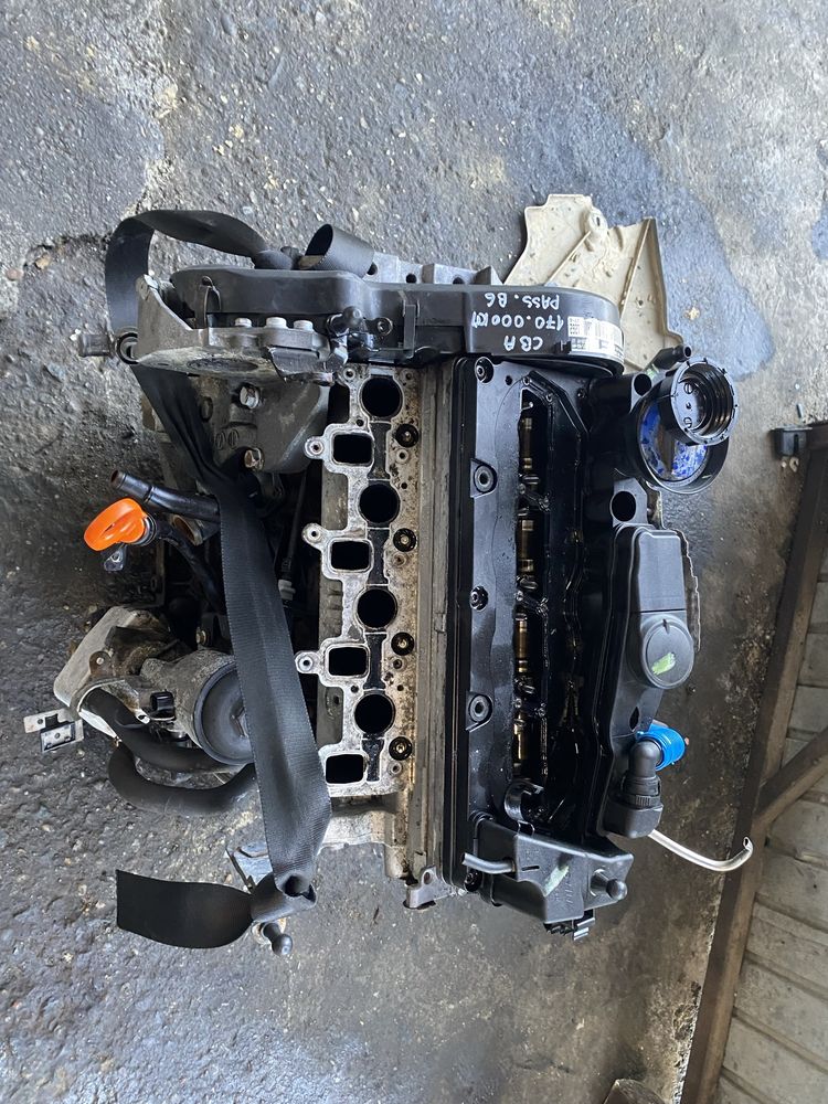 Motor 2,0 tdi cba passat audi a4 b8