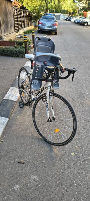 Bicicleta de vanzare