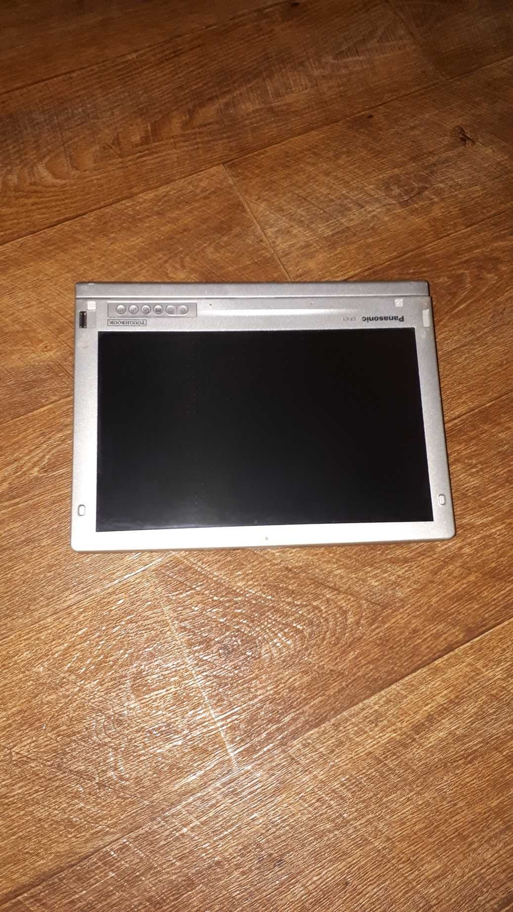 Полузащищенный ноутбук Panasonic Toughbook CF-C1