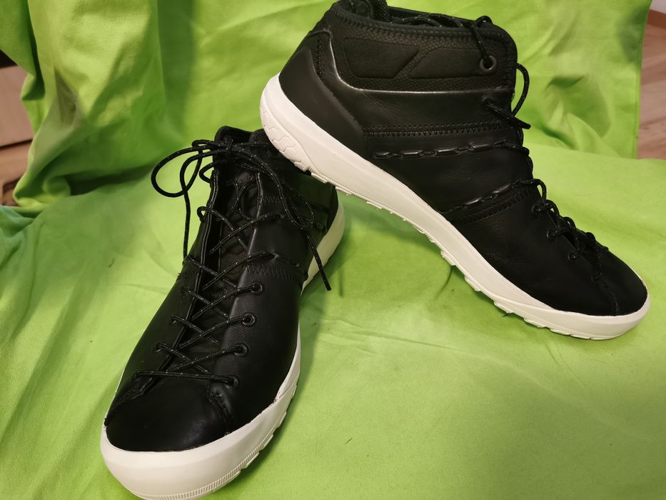 Mammut Hueco 42  salewa salomon arcteryxa la sportiva hoka