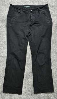 Pantaloni Lauren Ralph Lauren
95% cotton
5% elastan
Marime EUR 40-42