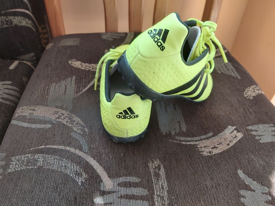 Маратонки Adidas15лв