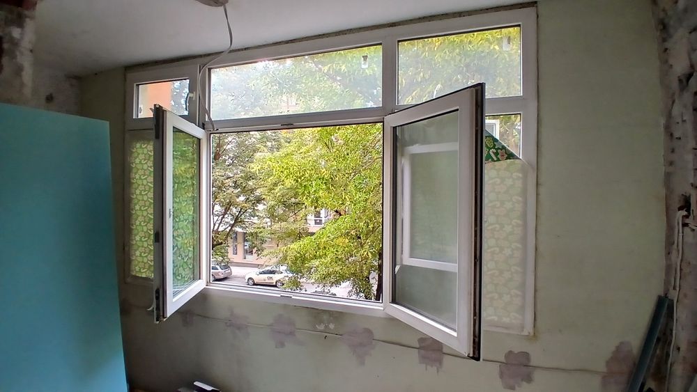 PVC дограма и стъклопакети 160 см./ 273 см.