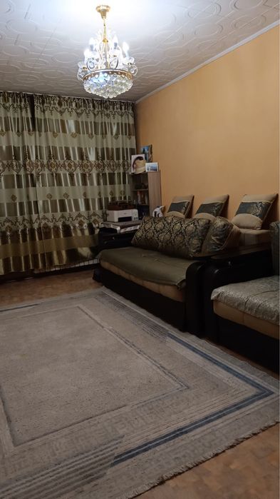 Диван для гостиной