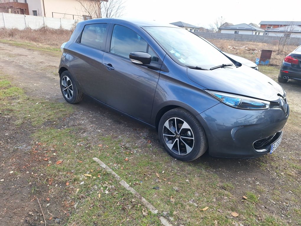 Renault zoe full option /schimb