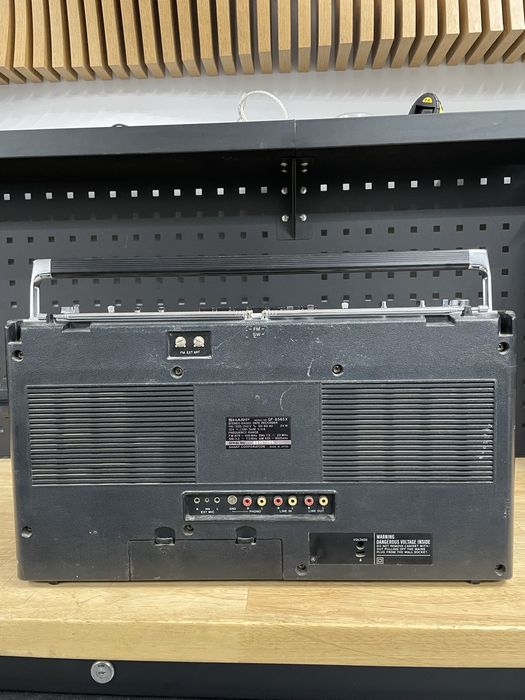 Radio casetofon boombox sharp gf 8585
