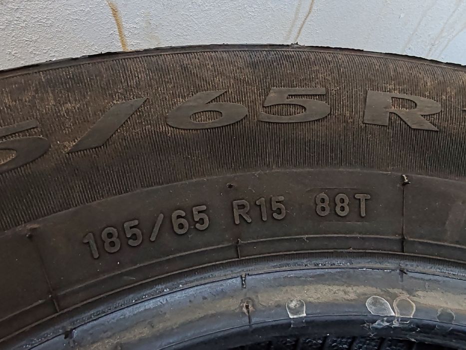 4 Cauciucuri Pirelli Conturato P1 185/65/R15