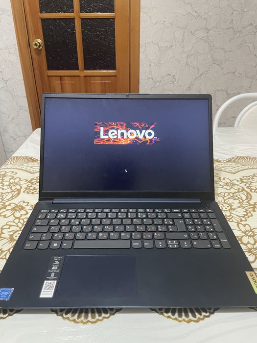Продам ноутбук lenovo