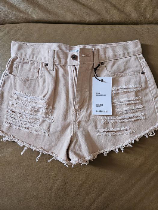 Pantaloni scurți de blugi Forever21