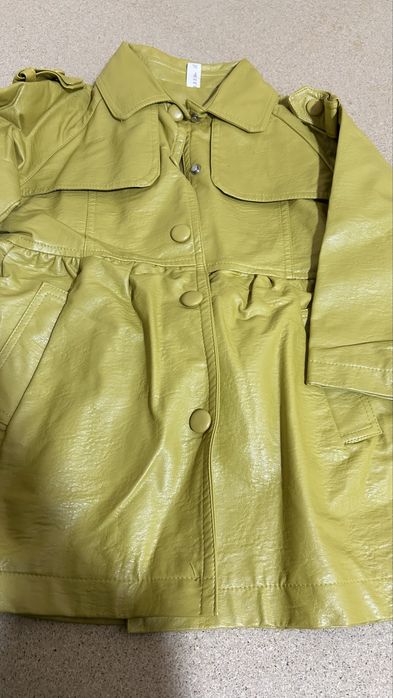 Қизлар учун сюртук сотилади