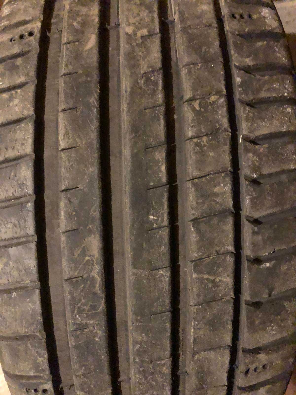 Летни гуми Мишелин 245/40/18