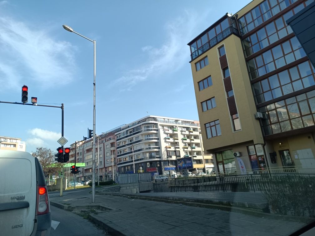 Продава се Гараж / Паркомясто в Варна, Базар Левски - 22 кв.м за 1864 €/кв.м - Снимка #1