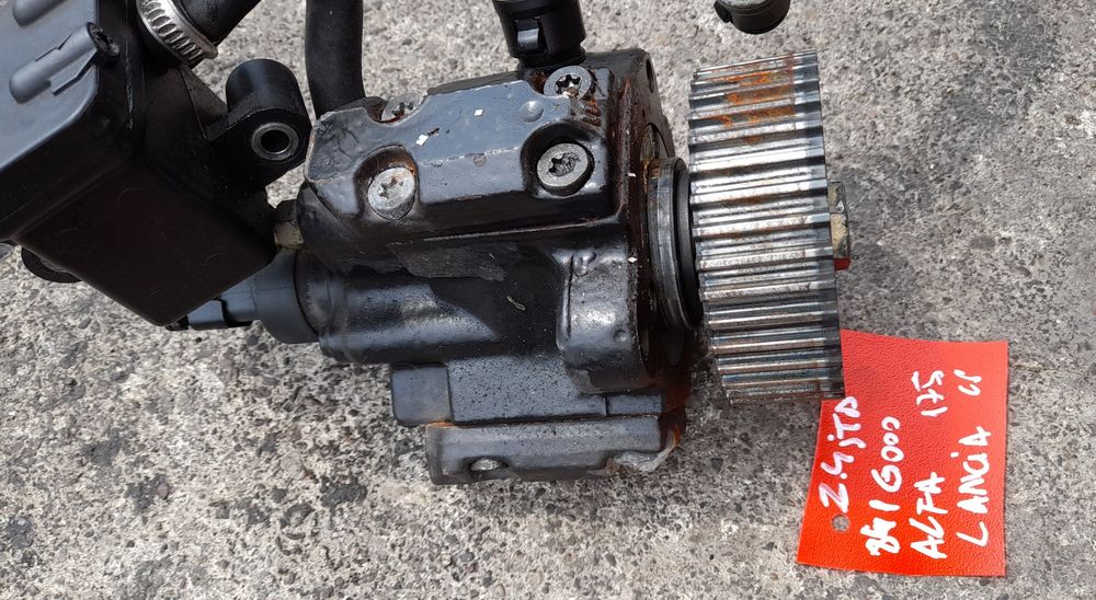Pompa inalte 2.4JTD 841G000 Alfa Romeo 156 166 / Lancia Thesis ( 175cp