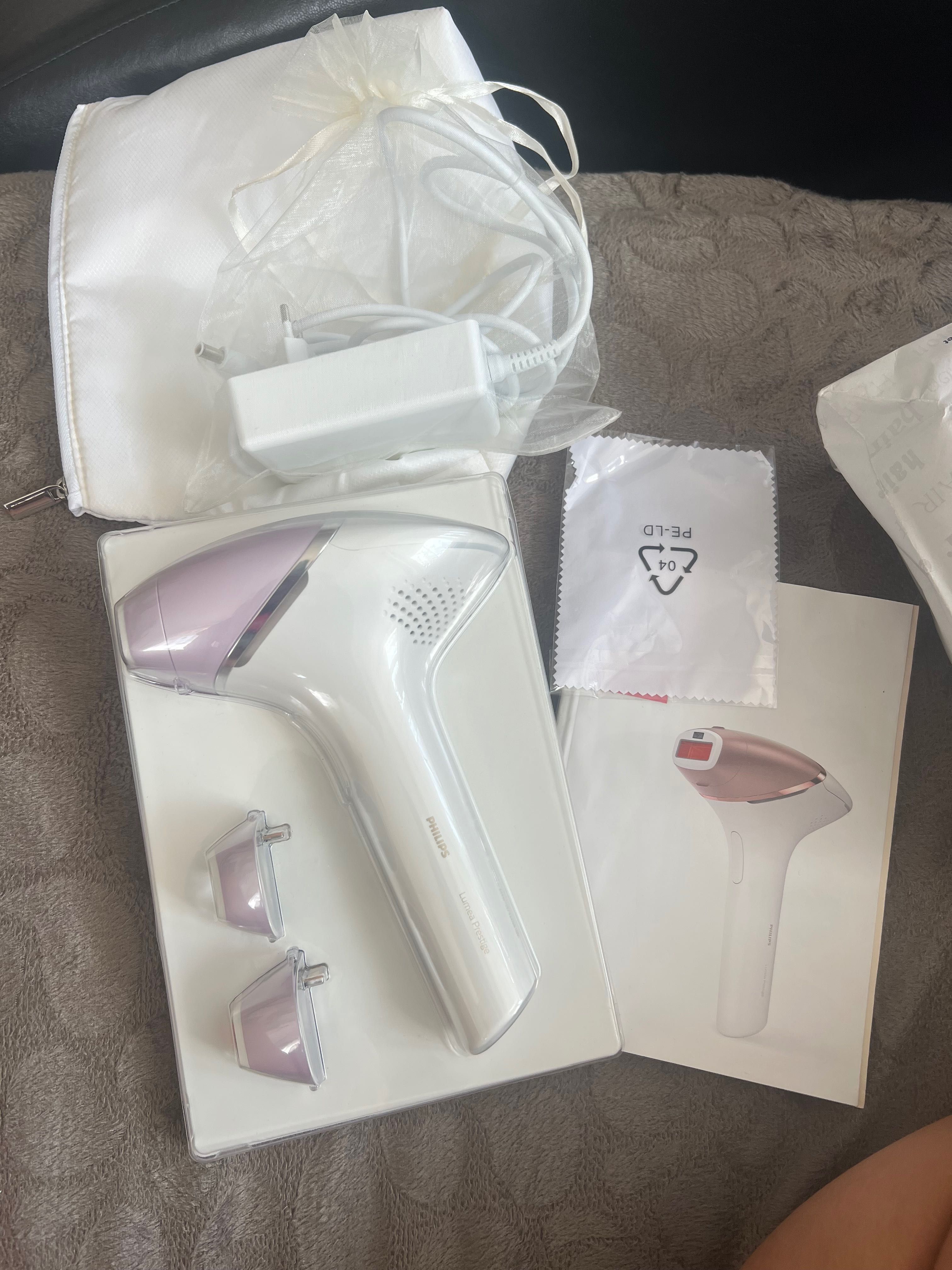 Фотоепилатор Philips Lumea