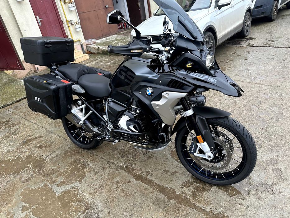 BMW R1250 Stil Triple Black -Ultimate Edition