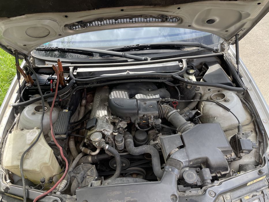 E46 318i 1.9 benzina complet pentru dezmembrat!