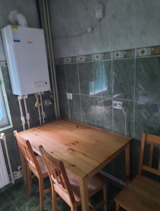 Închiriez apartament 2 camere central