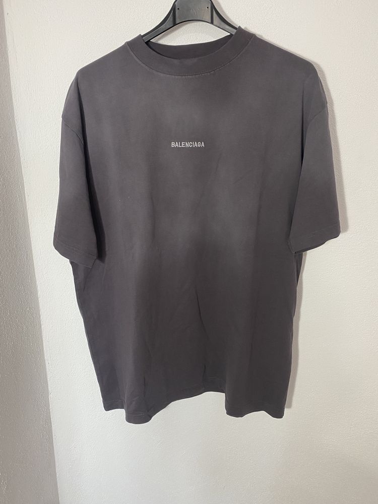 Tricou Balenciaga