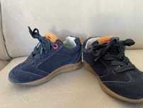 Pantofi baiat marca KicKers, marimea 22, APROAPE NOI
