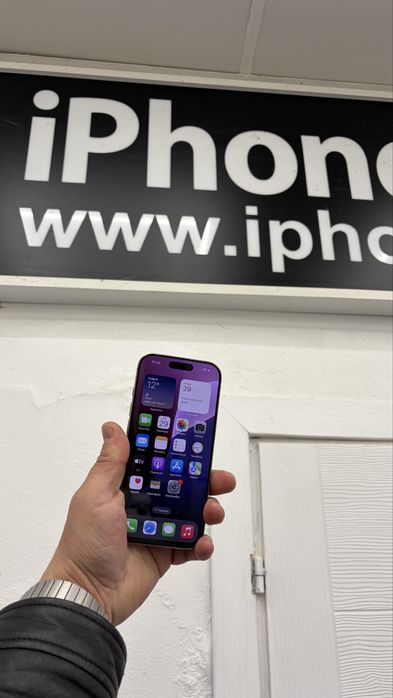 ipjone 16 pro 128 gb. Gold / златен