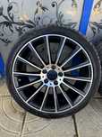Оригинални AMG джанти 19” – Свалени от C43 AMG – Със Vredestein гуми!