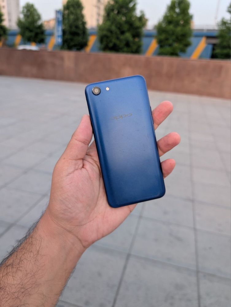 Oppo A83 6/128 гб