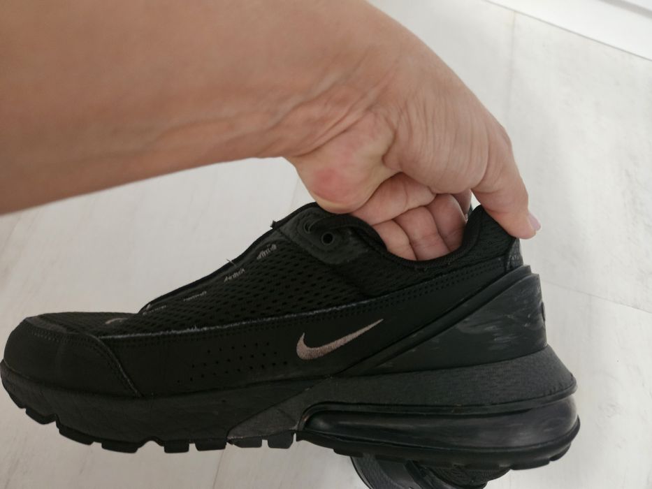 Маратонки Nike Air max pulse