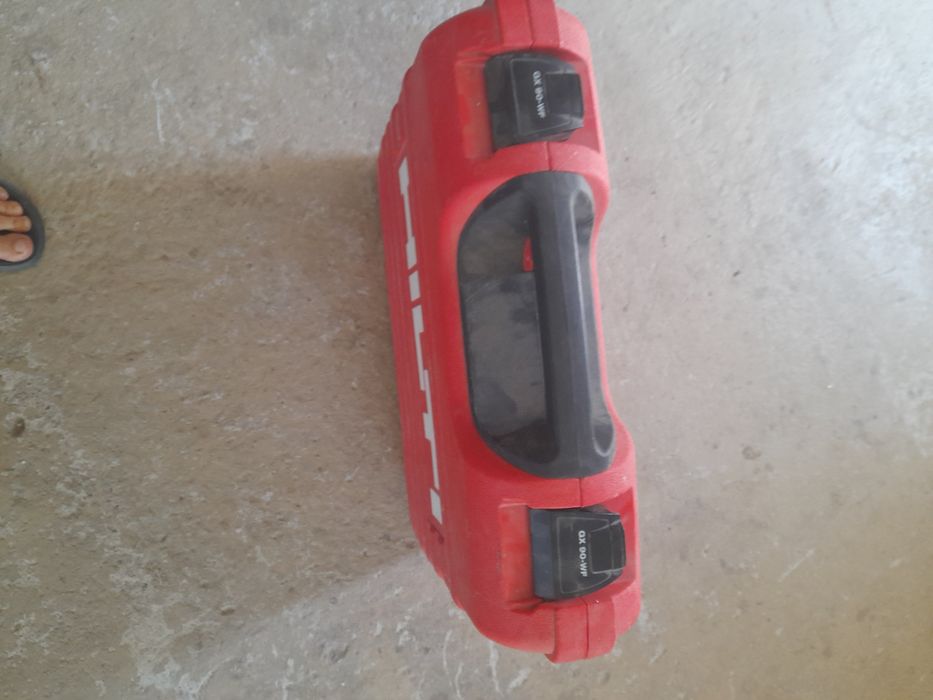 Vand pistol de cuie Hilti GX-90-WF