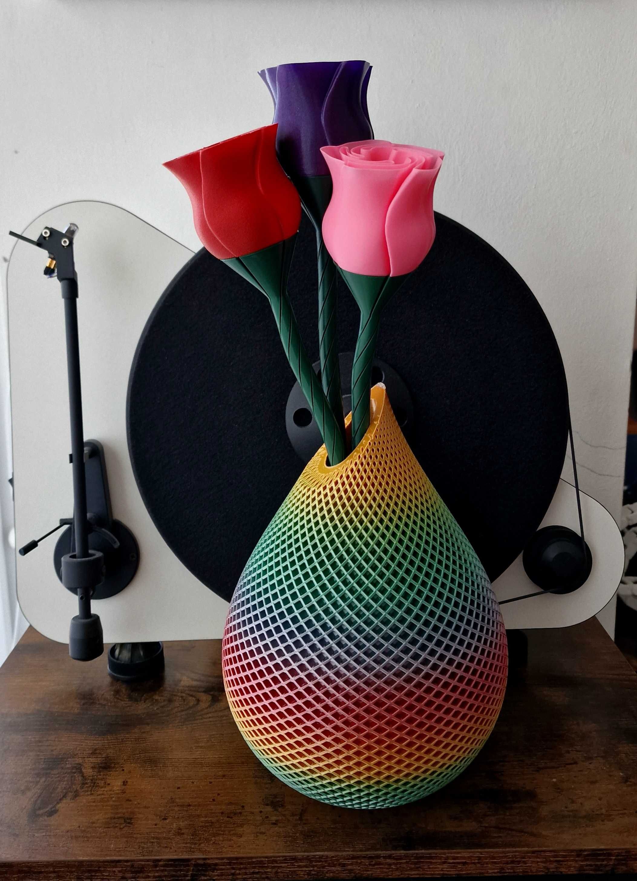Vaza decorativa picatura, printata 3D din filament curcubeu lucios