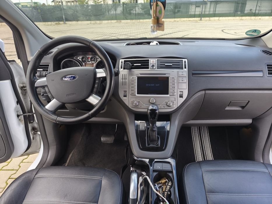 Vand Ford Kuga 2012