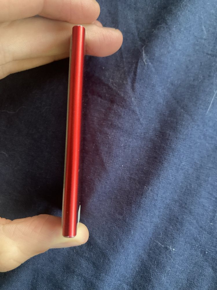 iPod Model A1446 red