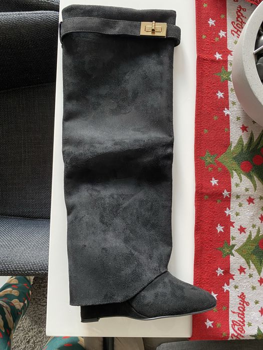 Чисто нови чизми естествен велур