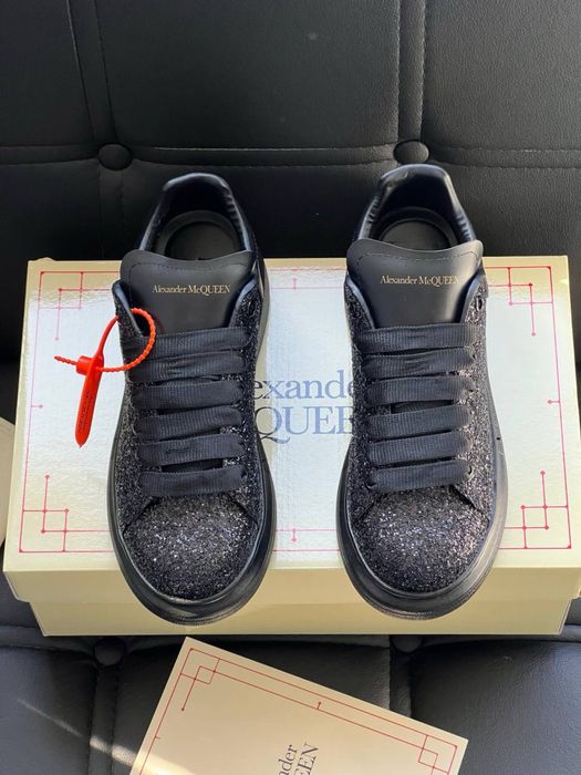 Adidasi Alexander Mcqueen noi !!! Marimi 36/40 !!!