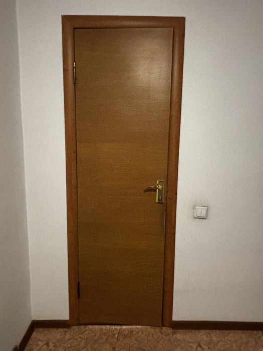 Двери межкомнатные, б/у