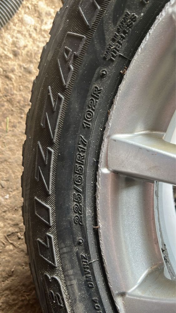 Roată ( jantă+ cauciuc ) Mazda