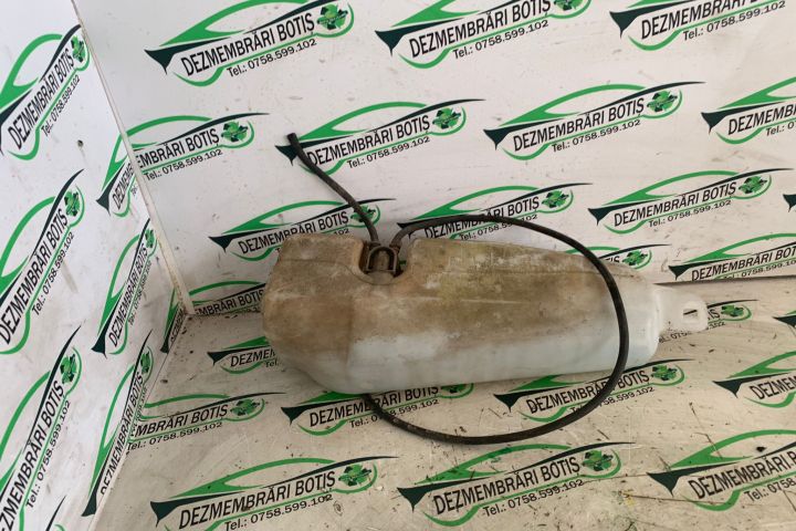 Vas lichid parbriz Dacia Logan prima generatie (facelift)