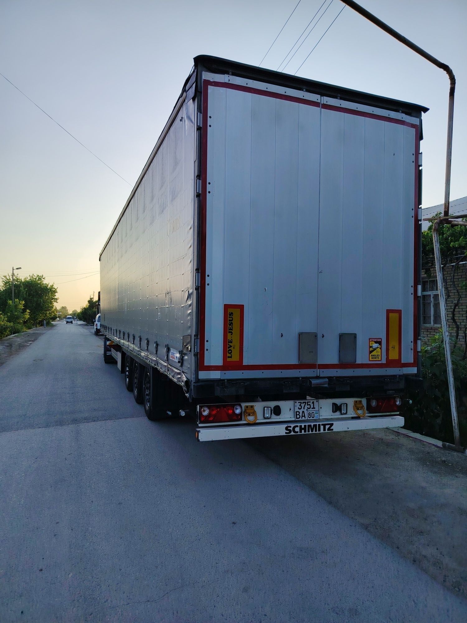 MAN TGX 18.460 EURO 6 + SCHMITZ прицеп Сотилади