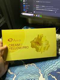 Akko yellow cream pro v3